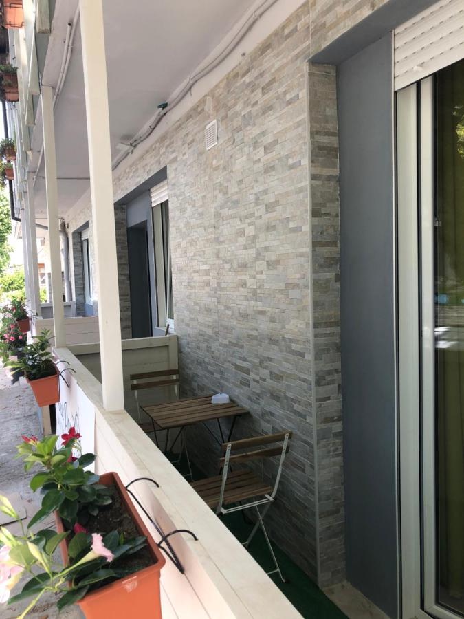 West Ponente 호텔 프란카빌라 알 마레 외부 사진